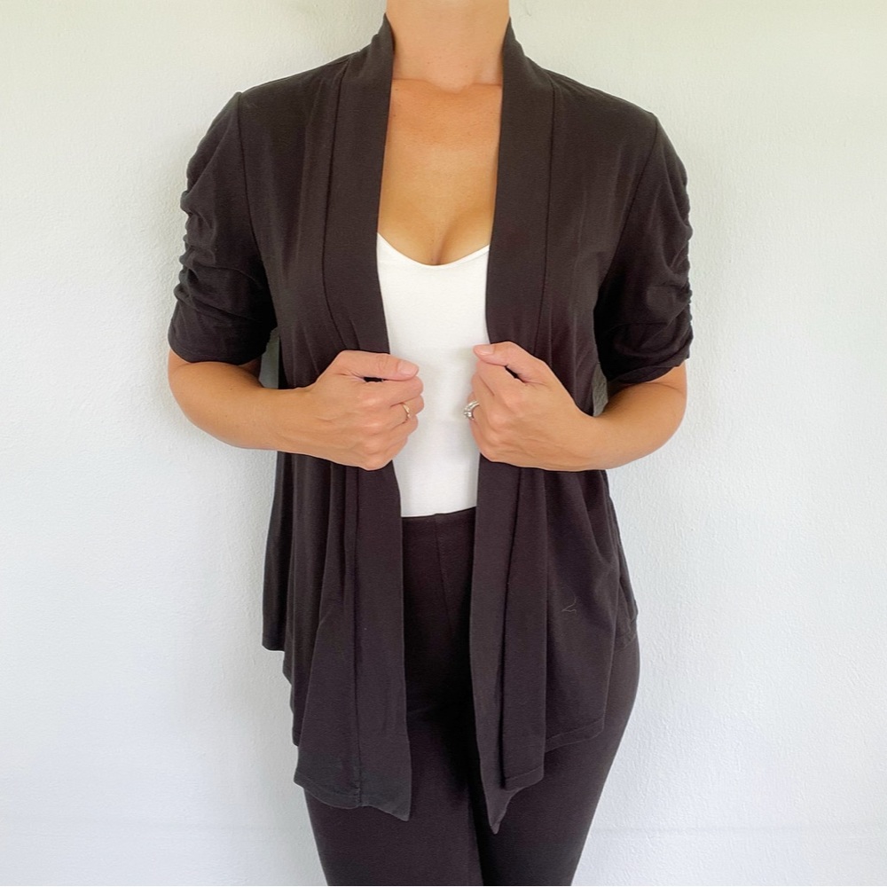 NY&Co black lightweight cotton ruched sleeve drape cardigan size medium